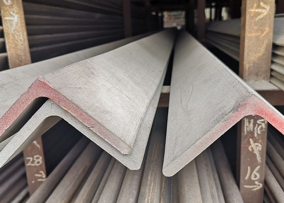 Galvaniz Boyalı Demir Eşitsiz Hafif Çelik Köşebent